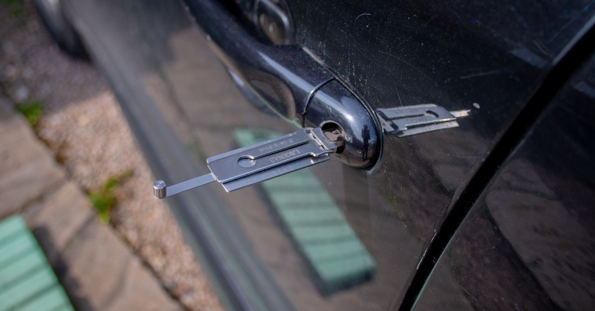 Ford car key fob — Oyster Bay Locksmiths